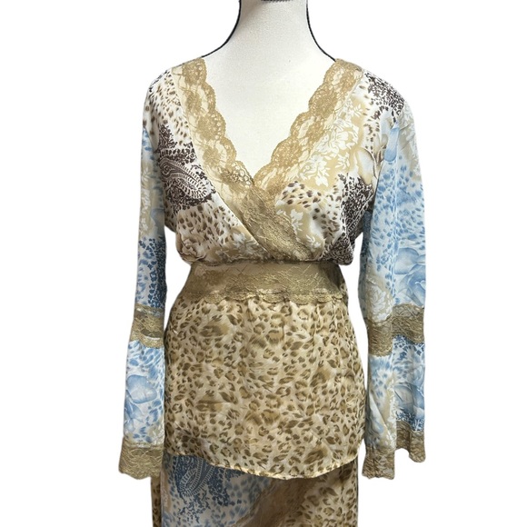 Selene Sport top and skirt size medium - Picture 3 of 16